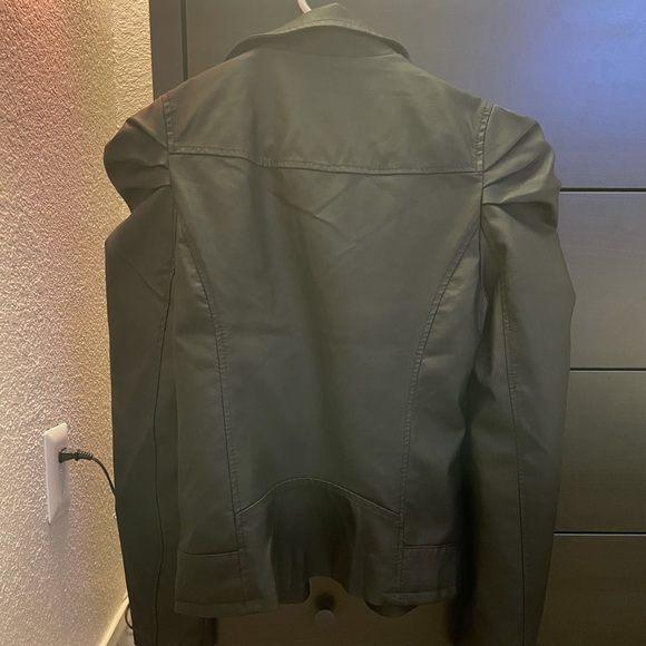 Leather Jacket - Picture 2 of 5